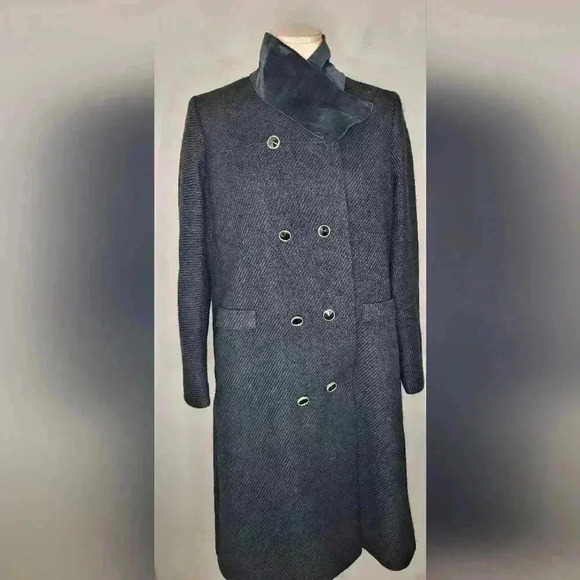 town and country Jackets & Blazers - Vintage Town and Country Long Black Union Made Coat Womens